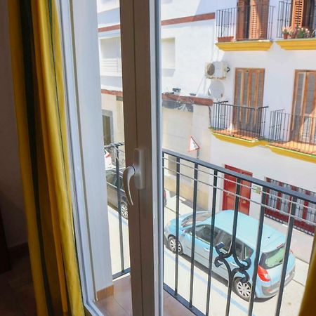 كونيل ذي لا فرونتيرا Apartamentos Perez Zara المظهر الخارجي الصورة