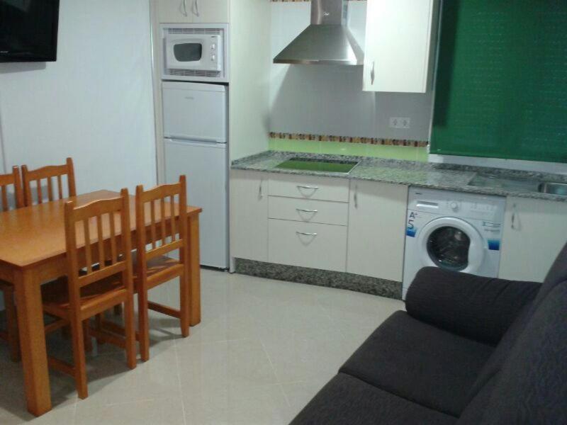 كونيل ذي لا فرونتيرا Apartamentos Perez Zara الغرفة الصورة