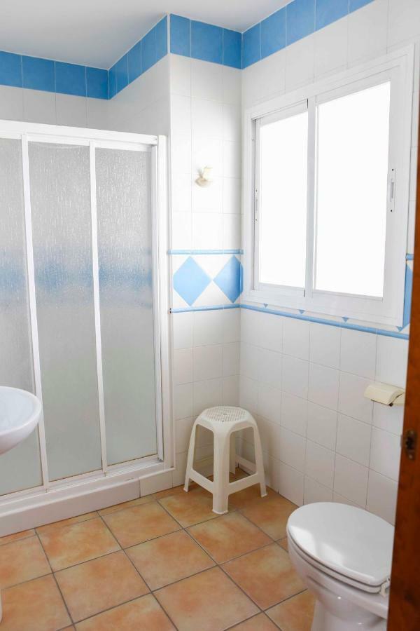 كونيل ذي لا فرونتيرا Apartamentos Perez Zara المظهر الخارجي الصورة