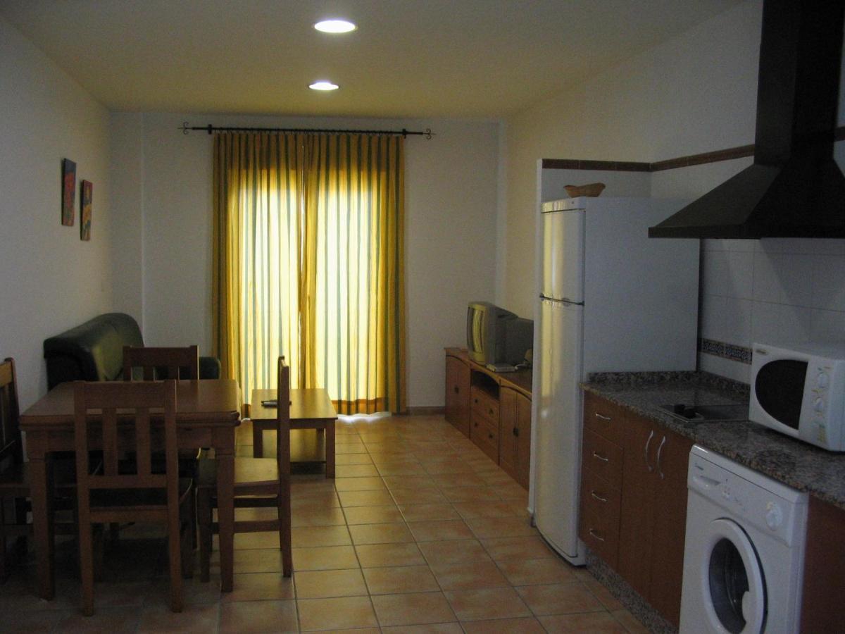 كونيل ذي لا فرونتيرا Apartamentos Perez Zara الغرفة الصورة